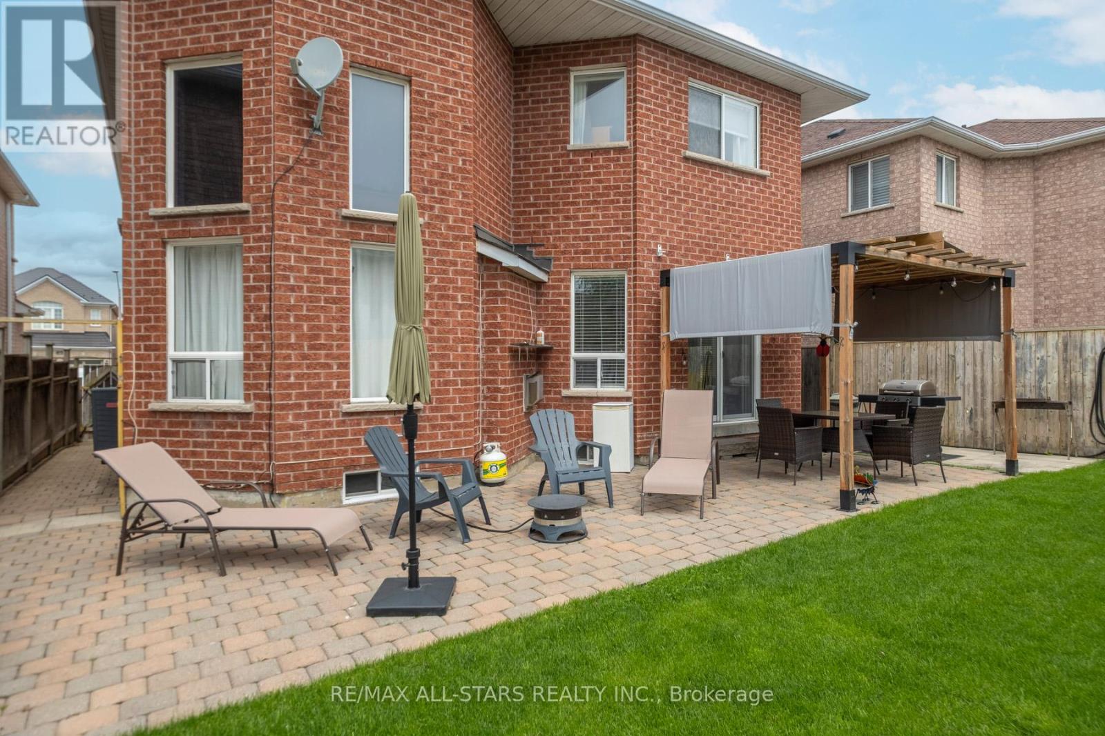 179 Drummond Drive, Vaughan, Ontario  L6A 3C4 - Photo 31 - N13211112