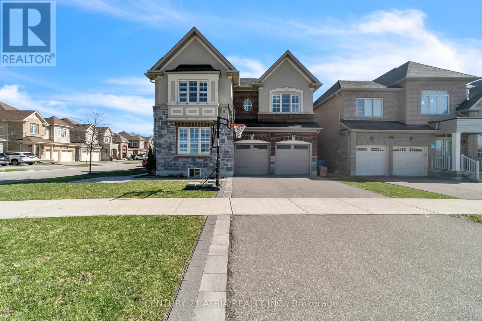 147 Joe Dales Drive, Georgina, Ontario  L4P 3E9 - Photo 2 - N13211150