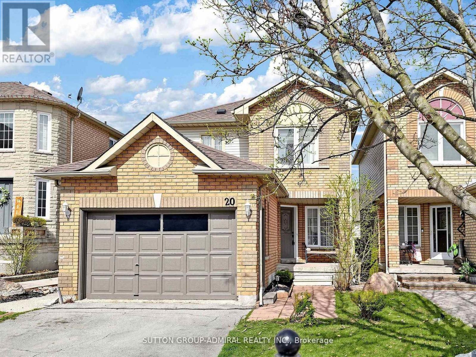 20 Breeze Drive, Bradford West Gwillimbury (Bradford), Ontario  L3Z 3A7 - Photo 1 - N13211168