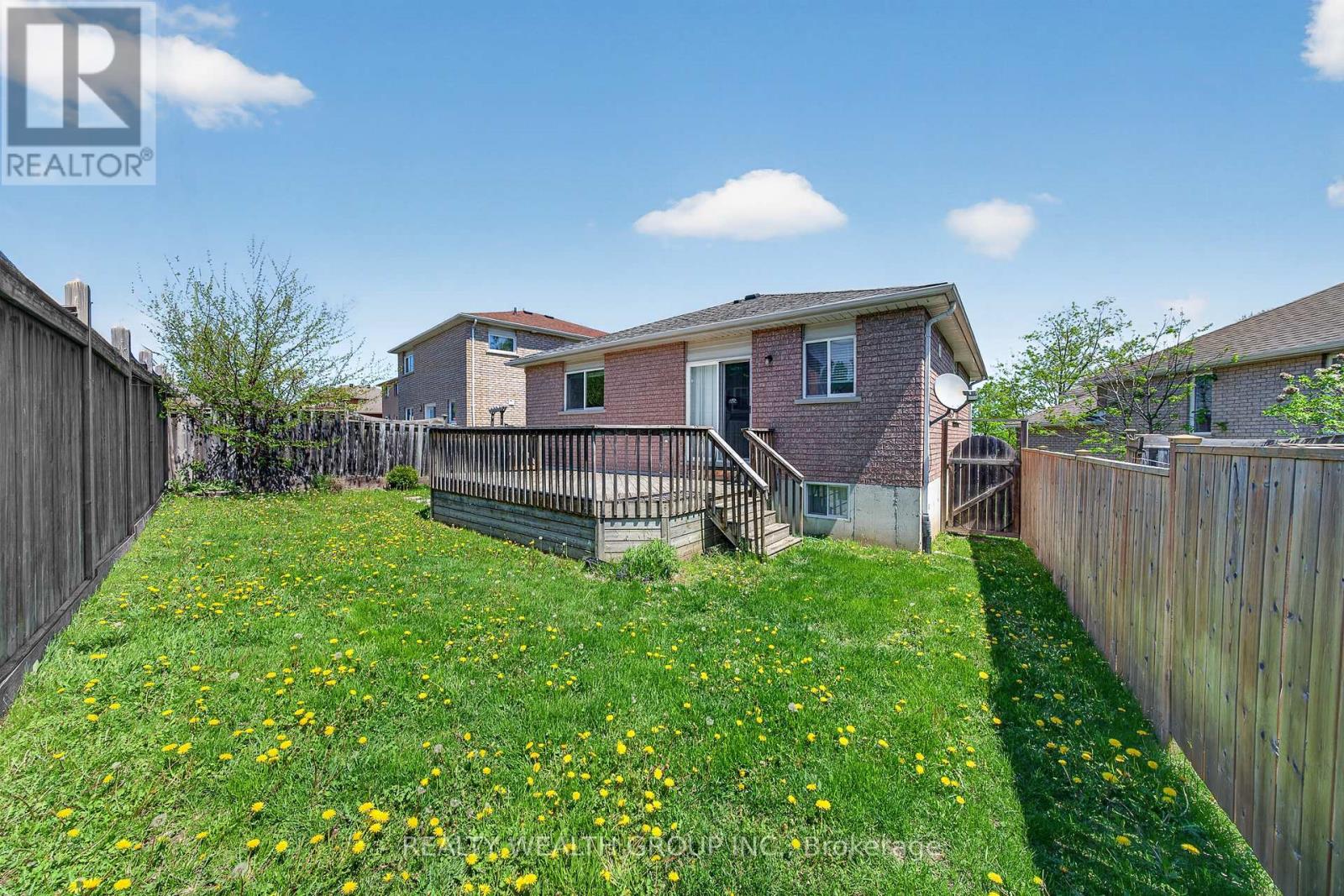 61 Stollar Boulevard, Barrie (Little Lake), Ontario  L4M 6N3 - Photo 26 - S13211078