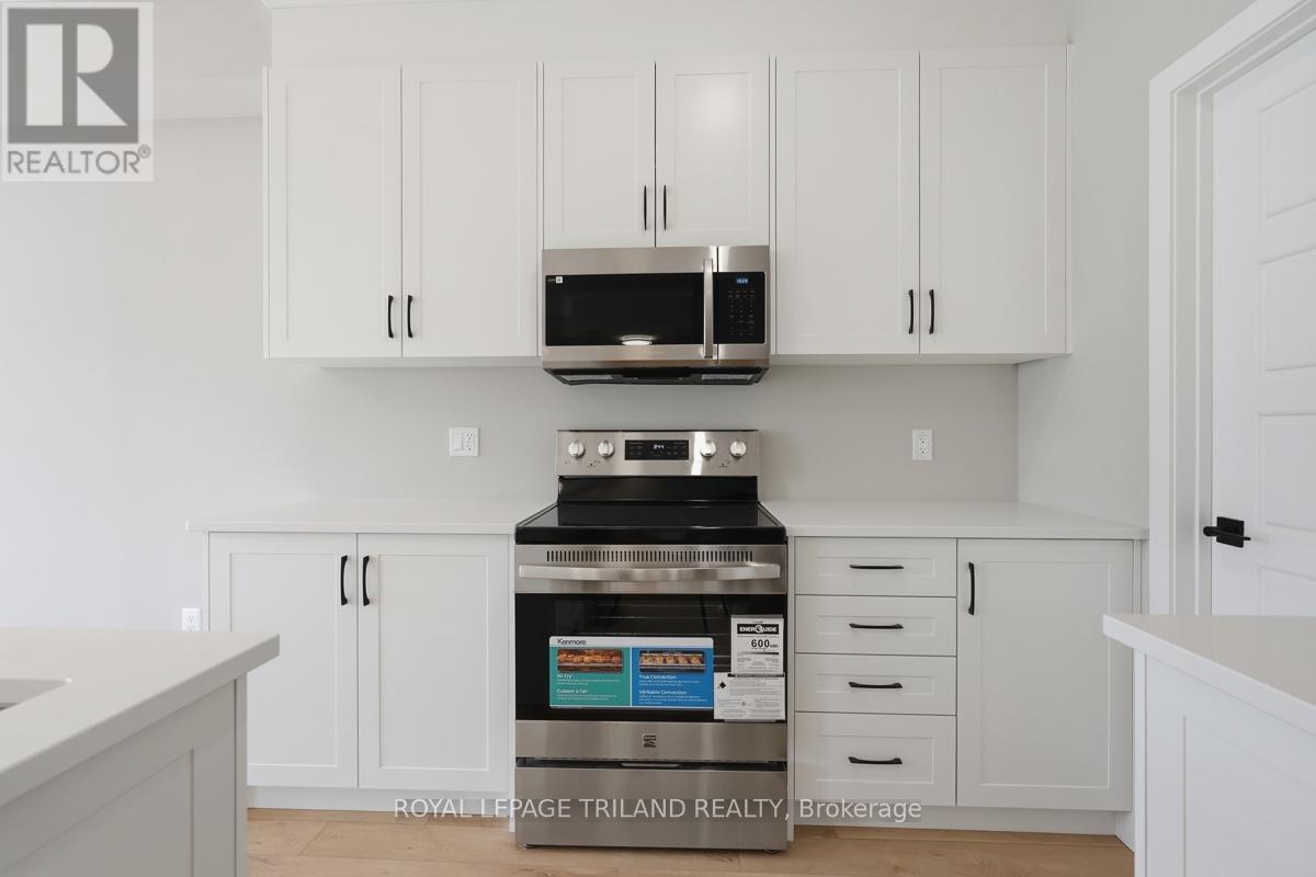 3111 Petty Road, London South, Ontario N6L 0K1 - Photo 26 - X13138452