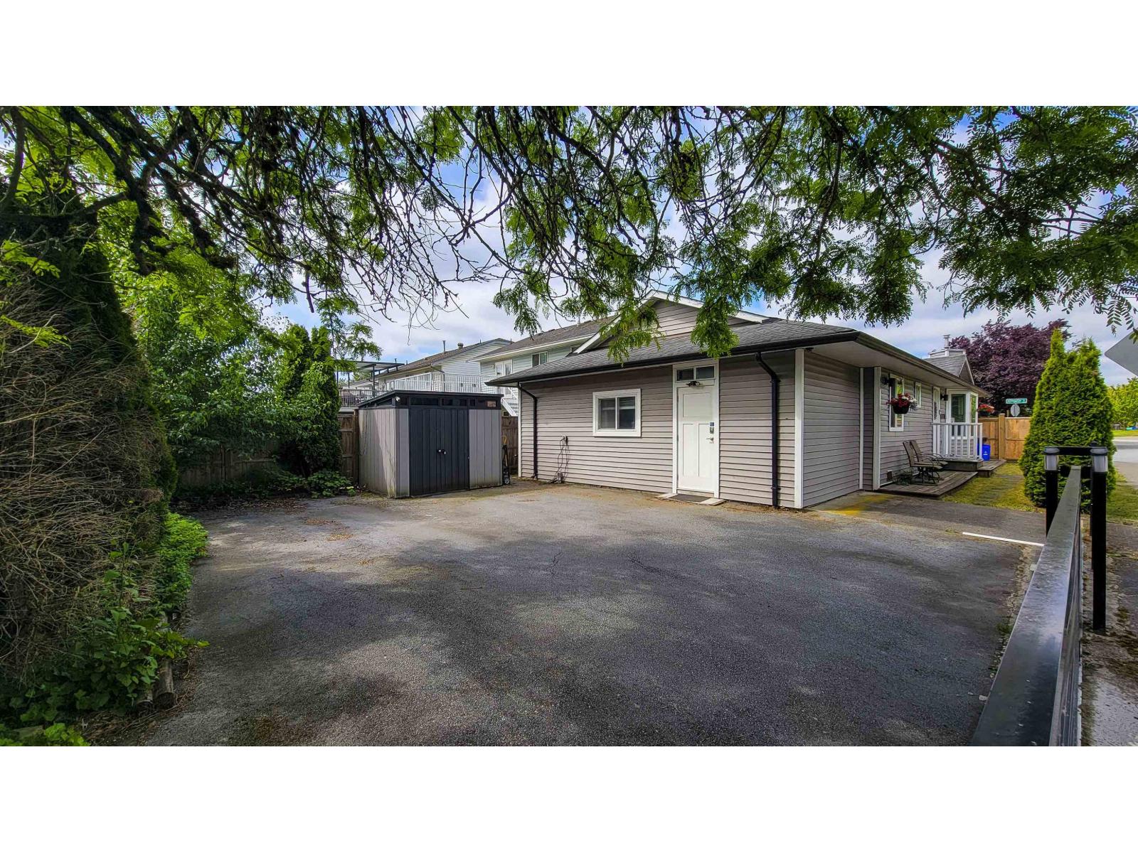 2288 Willoughby Way, Langley, British Columbia  V2Y 1K6 - Photo 5 - R3129301