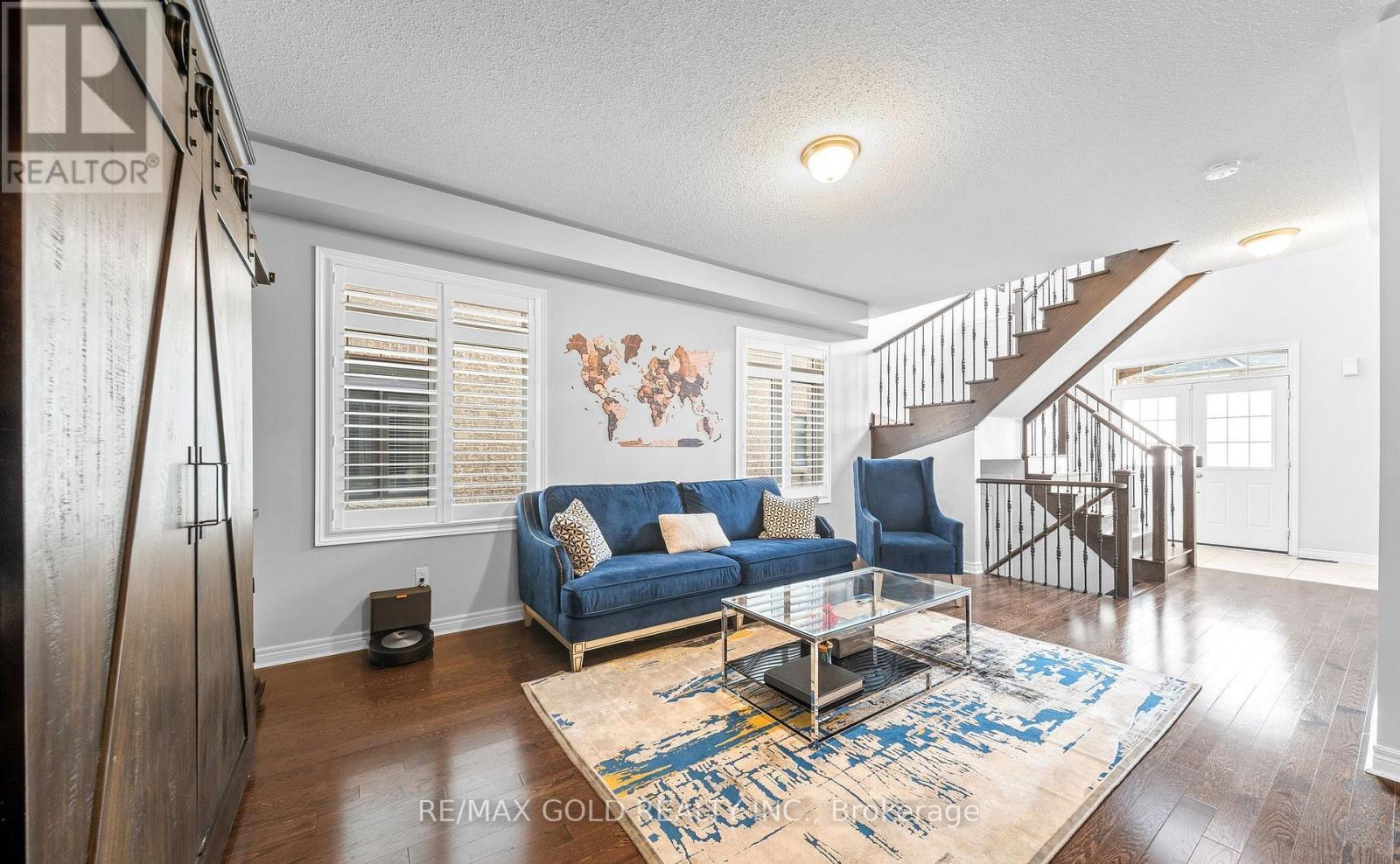 9 Fringetree Road, Brampton, Ontario  L6R 0B6 - Photo 10 - W13211002