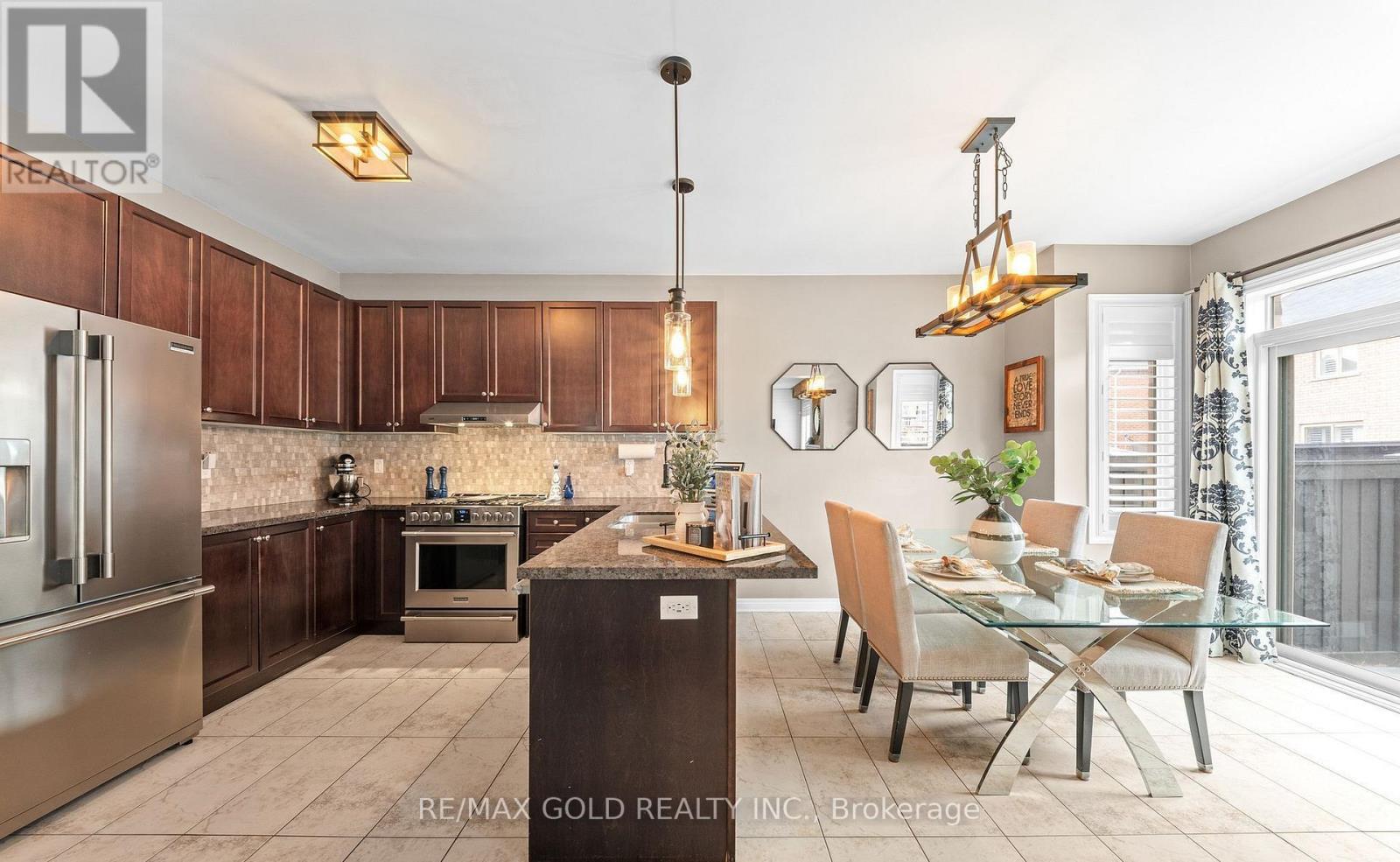 9 Fringetree Road, Brampton, Ontario  L6R 0B6 - Photo 18 - W13211002