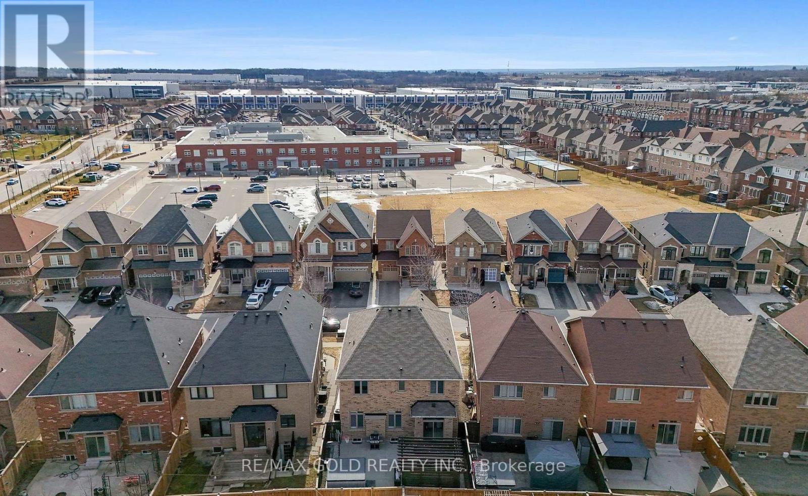 9 Fringetree Road, Brampton, Ontario  L6R 0B6 - Photo 46 - W13211002