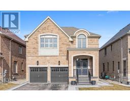 9 FRINGETREE ROAD, Brampton, Ontario