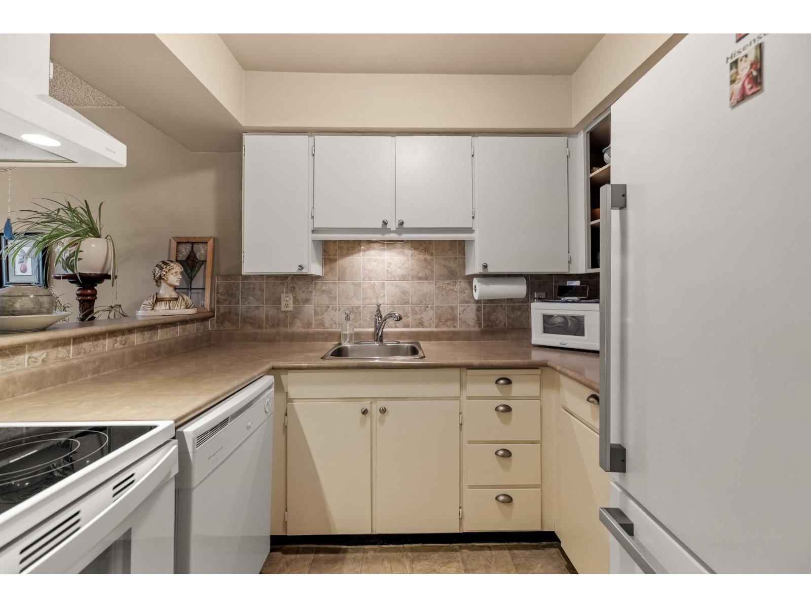 214 5224 204 Street, Langley, British Columbia  V3A 3N1 - Photo 10 - R3129198