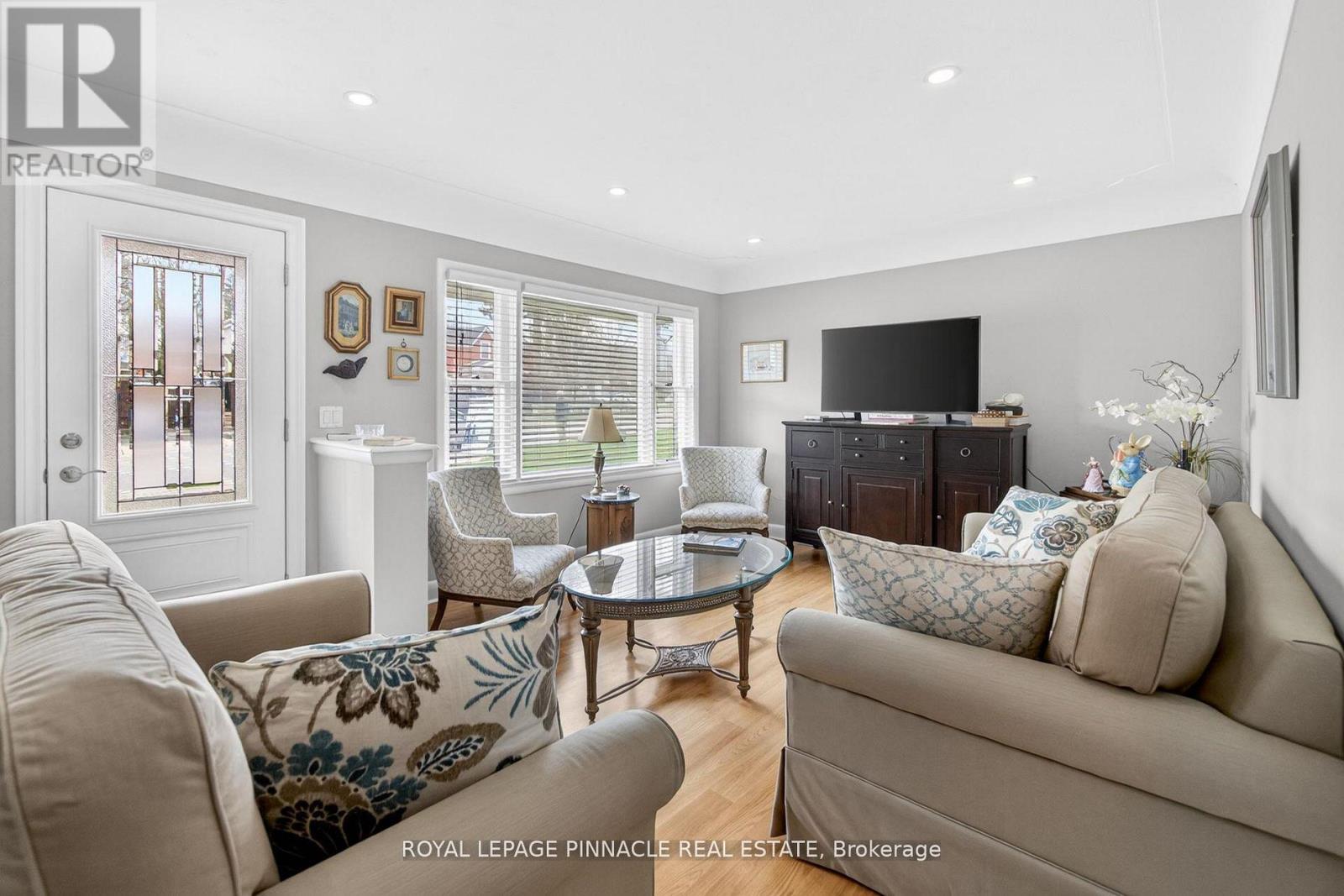 45 Main Street N, Milton, Ontario  L0P 1B0 - Photo 11 - W13211062
