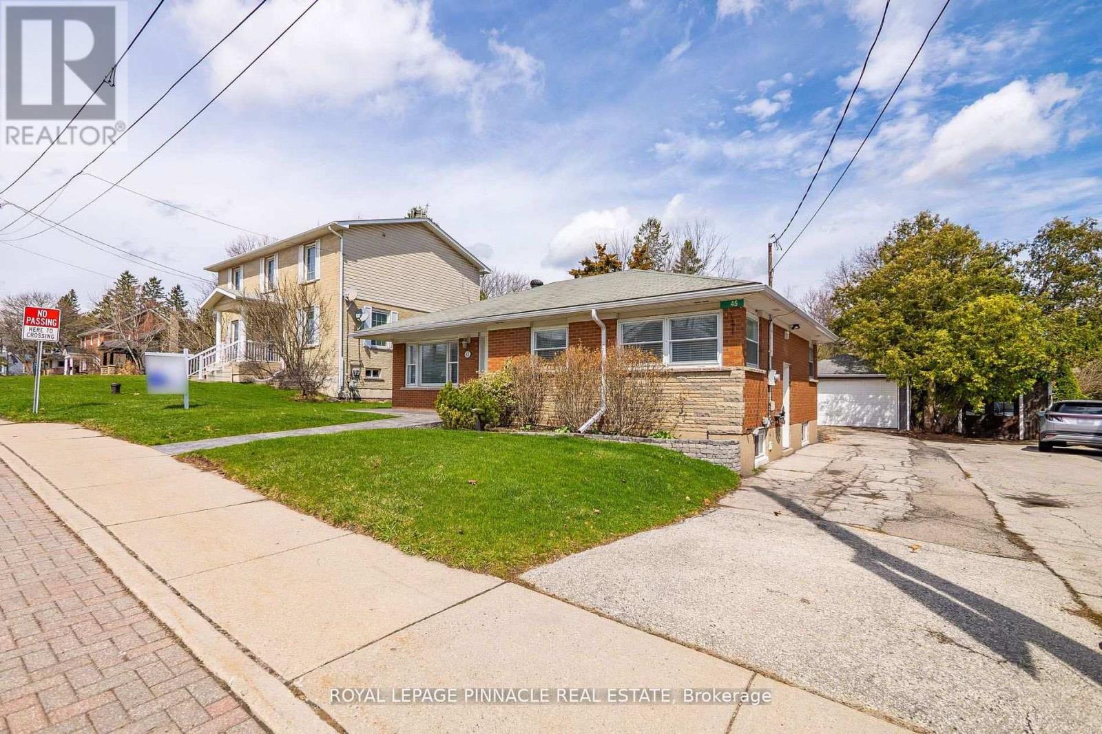45 Main Street N, Milton, Ontario  L0P 1B0 - Photo 4 - W13211062