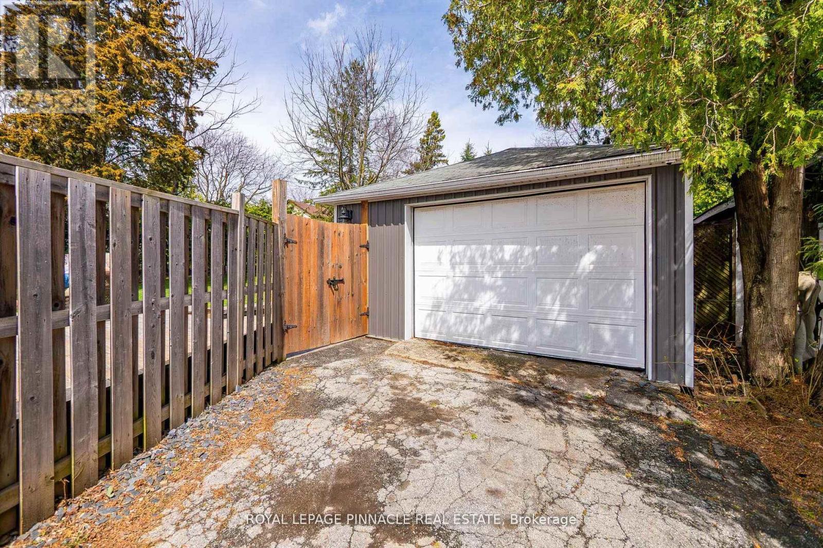 45 Main Street N, Milton, Ontario  L0P 1B0 - Photo 7 - W13211062