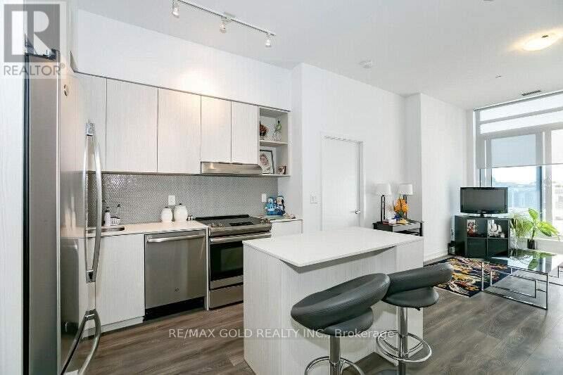 320 - 2520 Eglinton Avenue W, Mississauga, Ontario  L5M 0Y2 - Photo 4 - W13211102