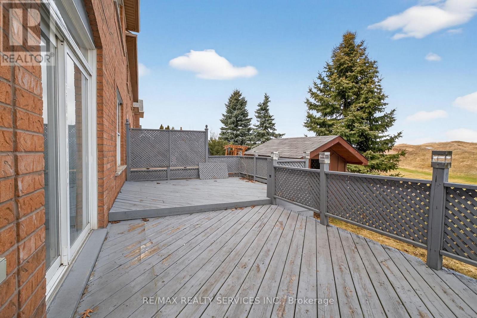 47 Upper Highlands Drive, Brampton, Ontario  L6Z 4V9 - Photo 46 - W13211132