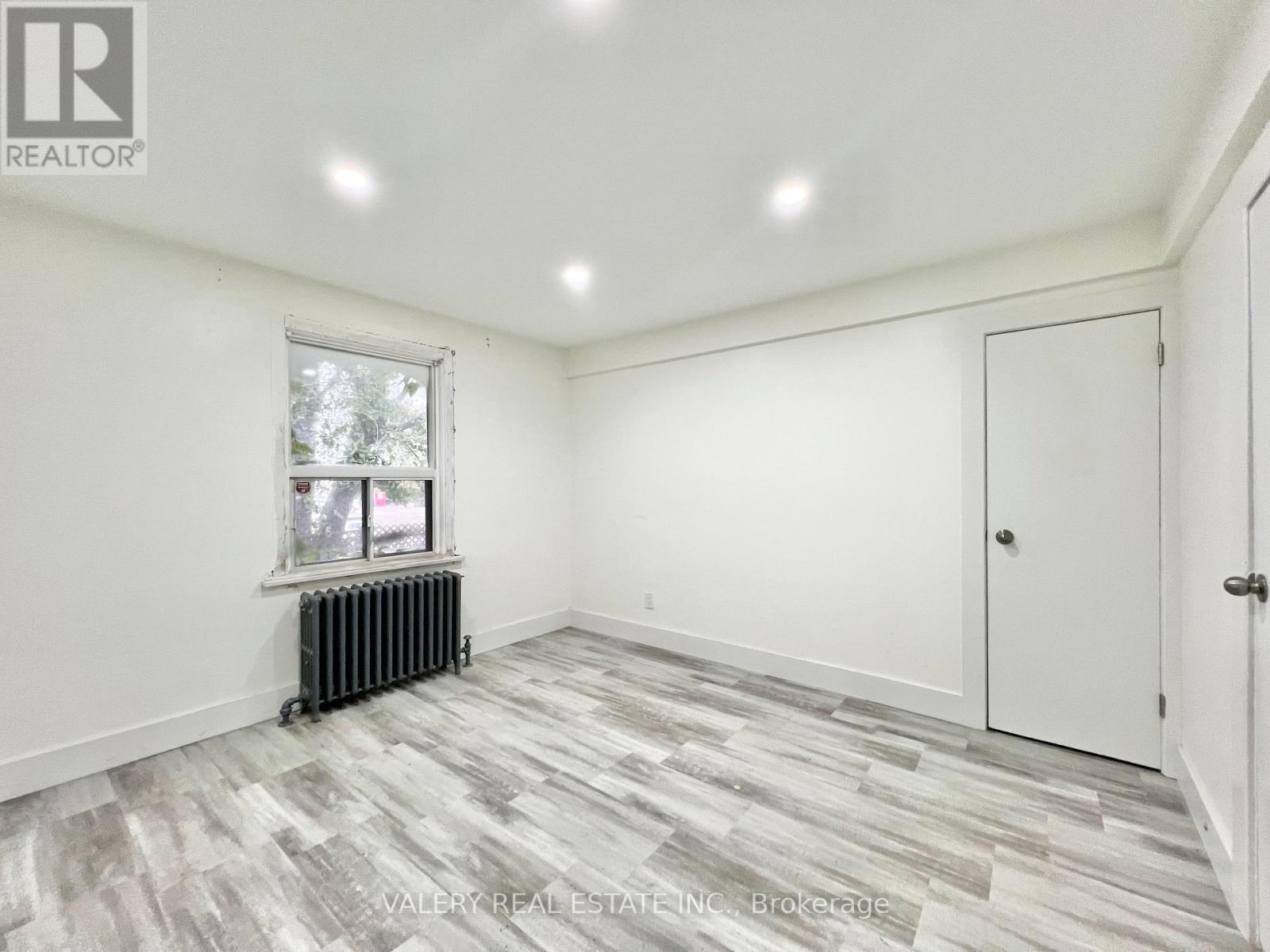 4 - 15 Stavebank Road N, Mississauga, Ontario  L5G 2T2 - Photo 3 - W13211154