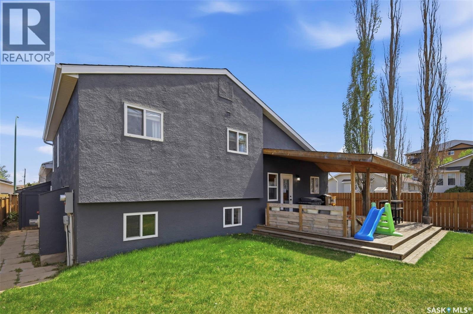 201 1st Avenue N, Warman, Saskatchewan  S0K 4S0 - Photo 41 - SK037474