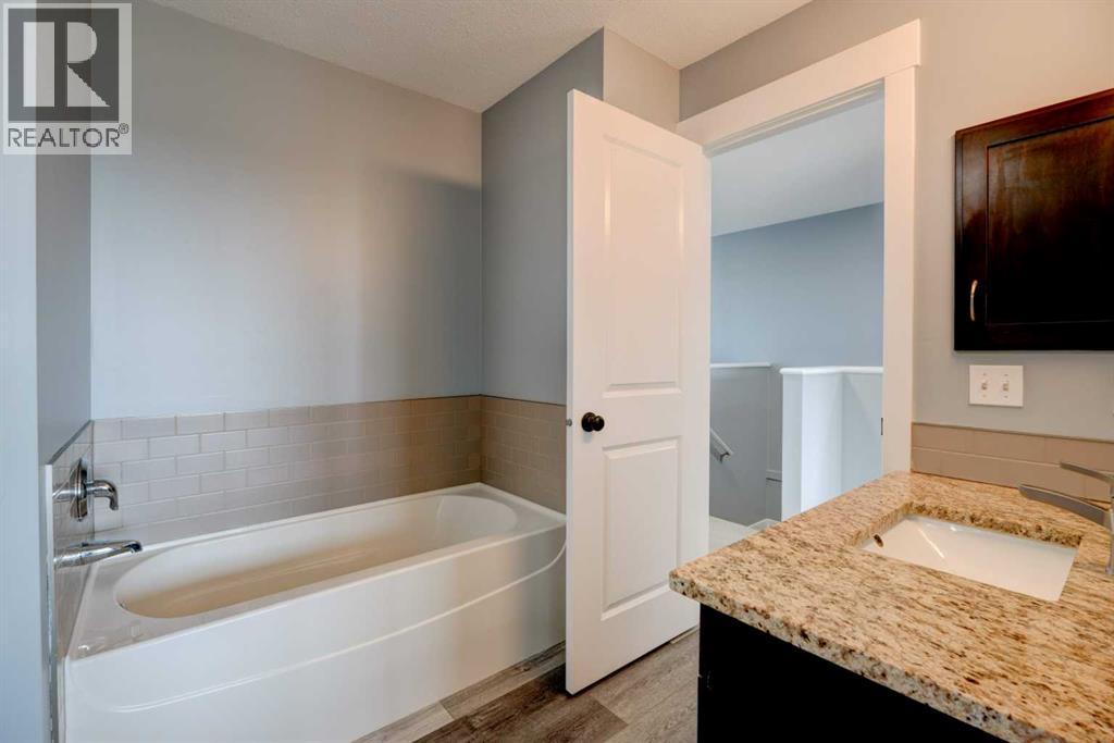 280 Rainbow Falls Drive, Chestermere, Alberta  T1X 0E4 - Photo 26 - A2308790