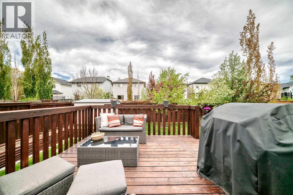 208 Stonegate Crescent Nw, Airdrie, Alberta  T4B 2V3 - Photo 12 - A2314968