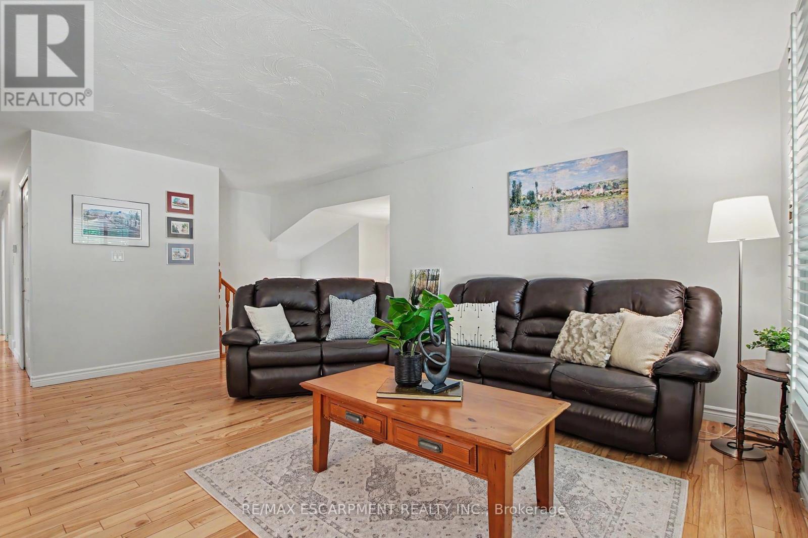 304 St Andrews Drive, Hamilton, Ontario  L8K 5K4 - Photo 8 - X13210986