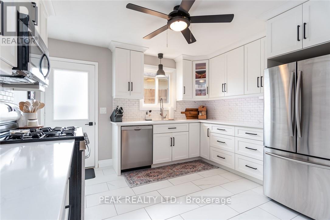 11 Wendy Crescent, Kitchener, Ontario  N2A 3T4 - Photo 11 - X13211008