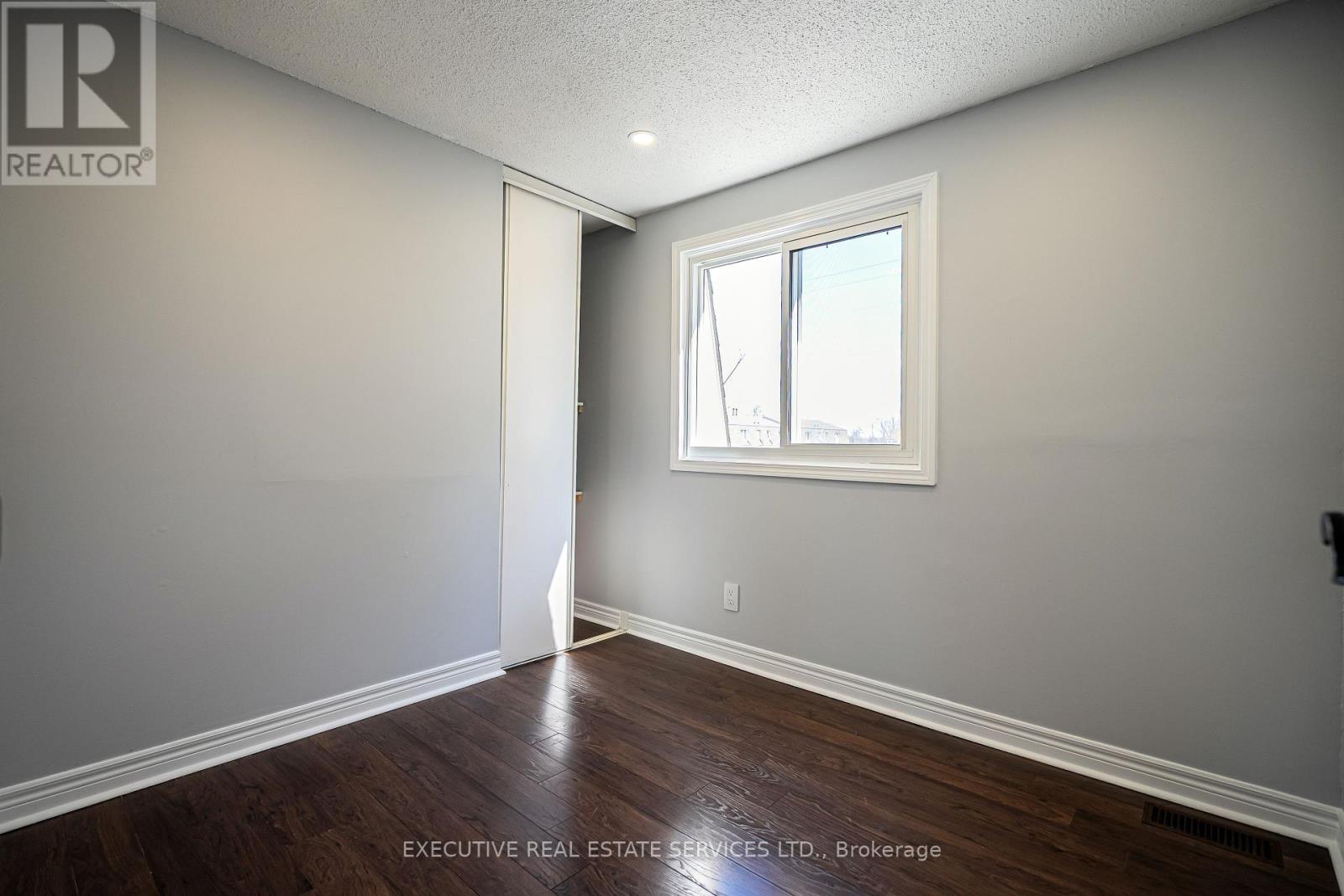 18 - 131 Rockwood Avenue, St. Catharines, Ontario  L2P 3K4 - Photo 20 - X13211084