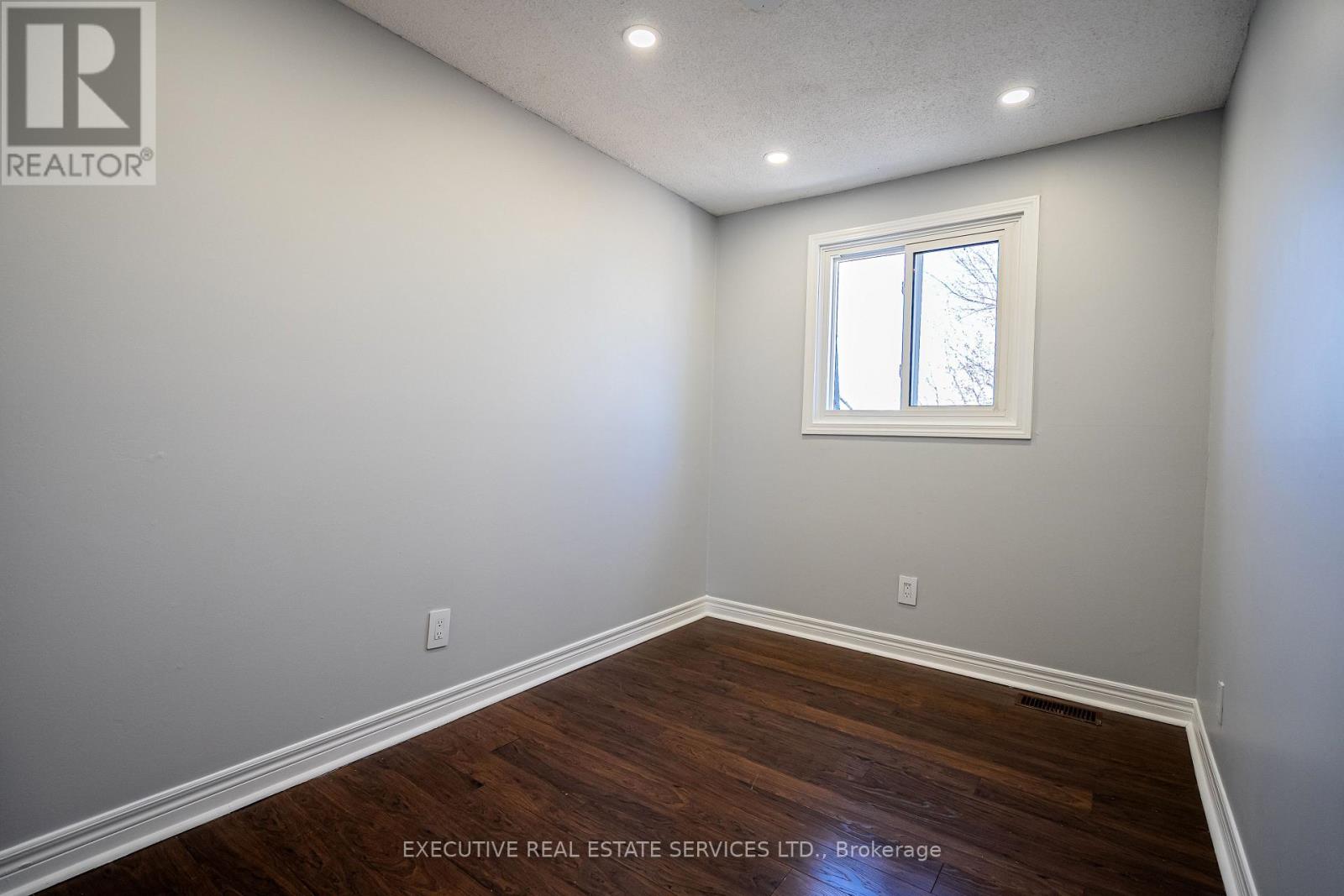18 - 131 Rockwood Avenue, St. Catharines, Ontario  L2P 3K4 - Photo 22 - X13211084