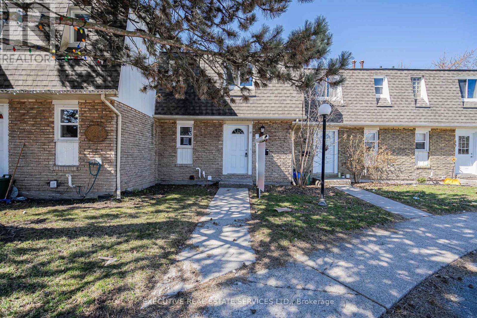 18 - 131 Rockwood Avenue, St. Catharines, Ontario  L2P 3K4 - Photo 3 - X13211084