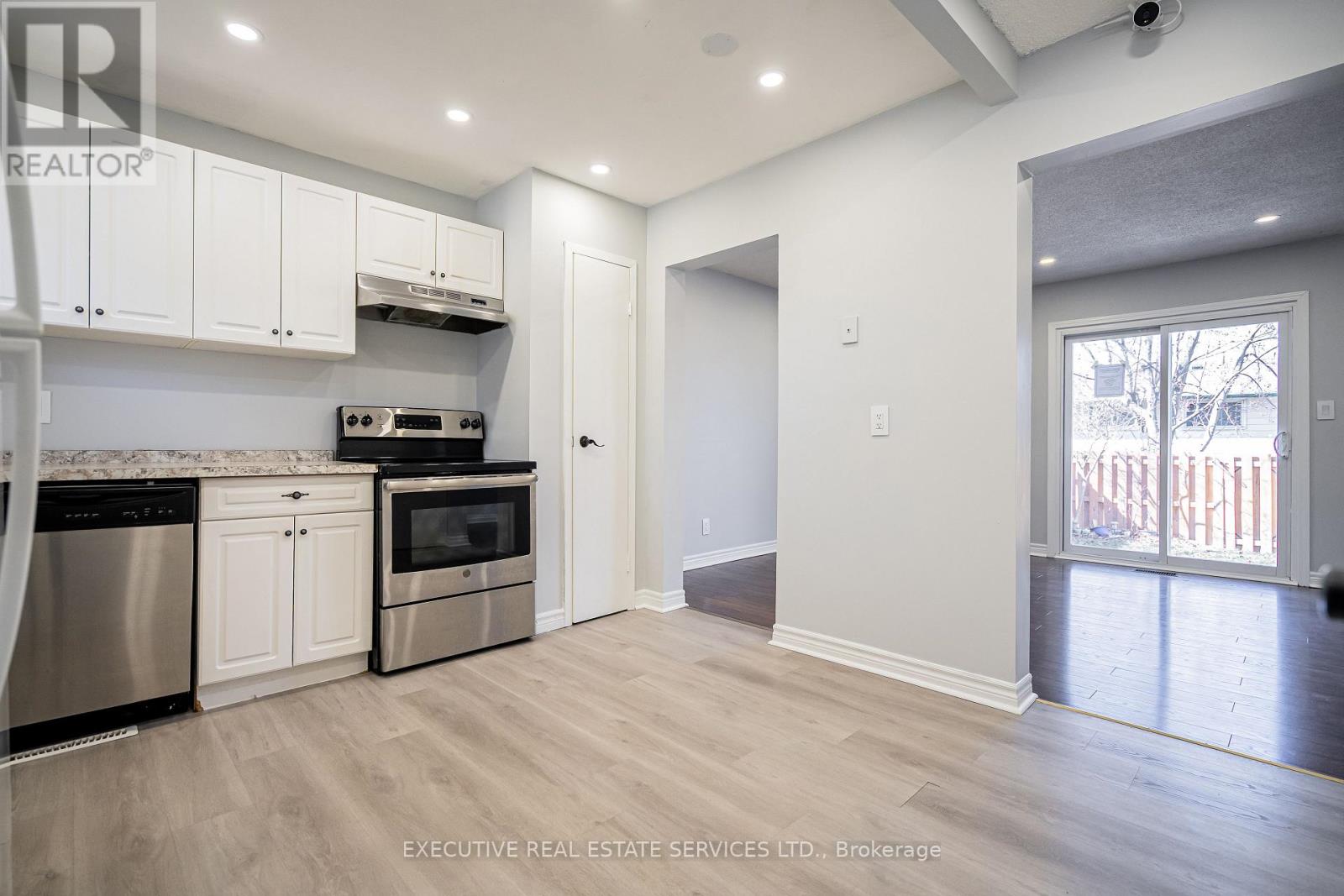18 - 131 Rockwood Avenue, St. Catharines, Ontario  L2P 3K4 - Photo 8 - X13211084