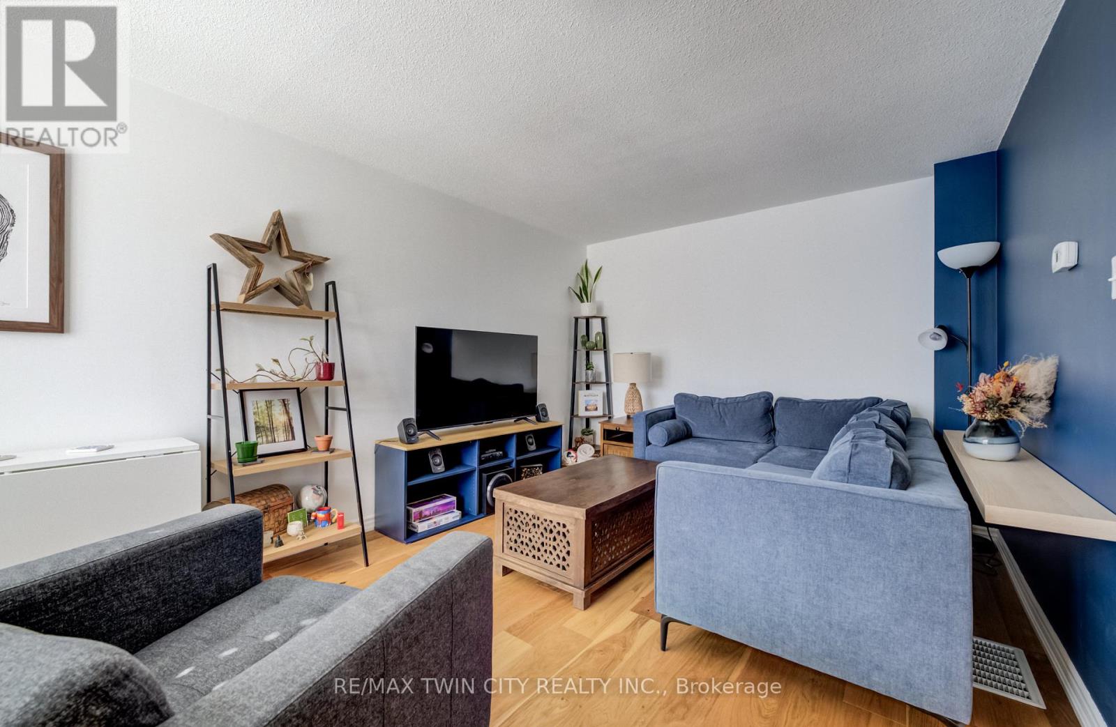 11 - 60 Elmsdale Drive, Kitchener, Ontario  N2E 2G4 - Photo 10 - X13211134