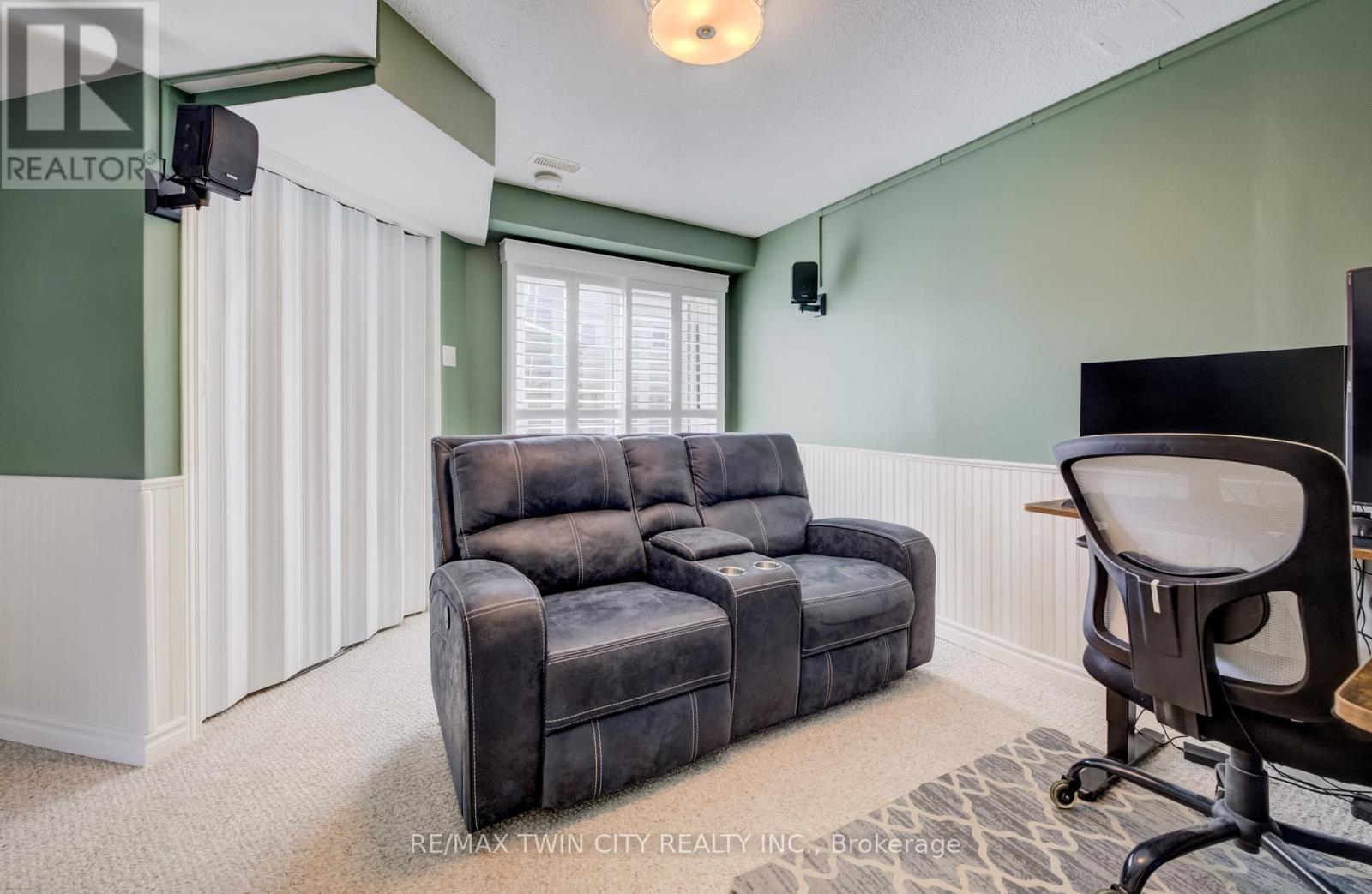 11 - 60 Elmsdale Drive, Kitchener, Ontario  N2E 2G4 - Photo 7 - X13211134