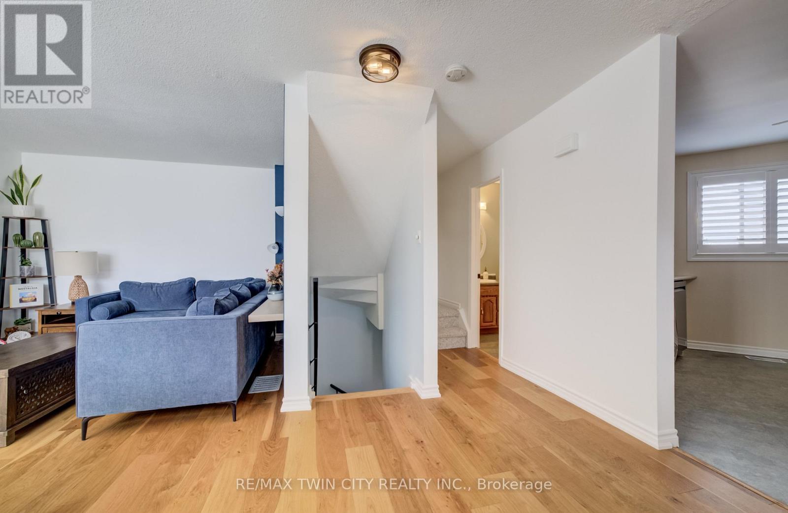 11 - 60 Elmsdale Drive, Kitchener, Ontario  N2E 2G4 - Photo 9 - X13211134