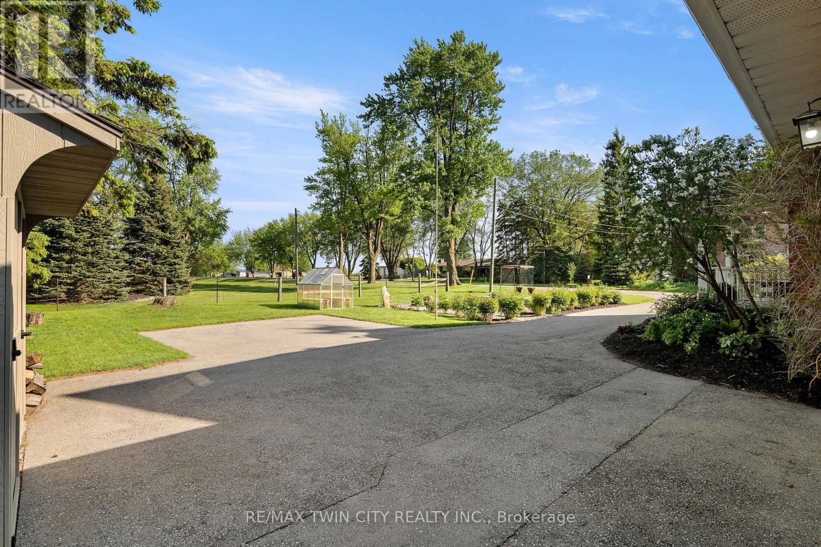 6055 Wellington Rd 7, Centre Wellington, Ontario  N0B 1S0 - Photo 42 - X13211180