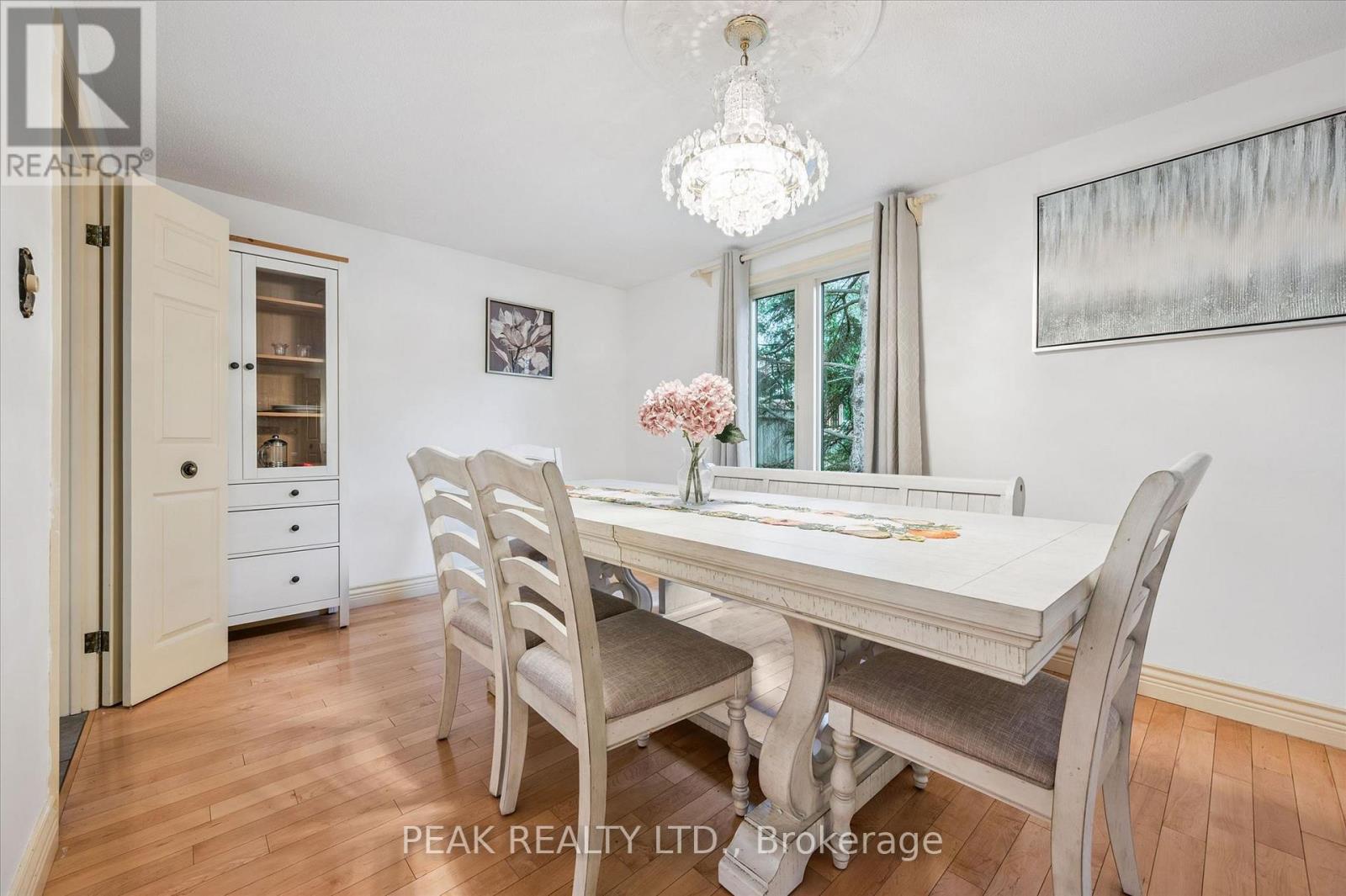 459 Belgreen Way, Waterloo, Ontario  N2L 5X6 - Photo 10 - X13211202