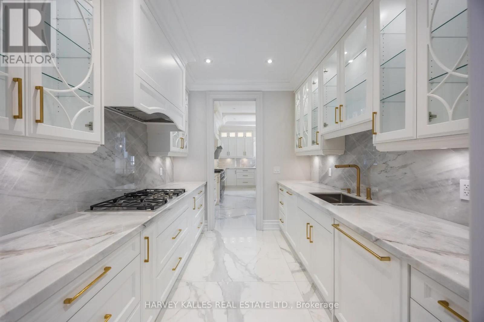 73 Lord Seaton Road, Toronto, Ontario  M2P 1K6 - Photo 13 - C13211234
