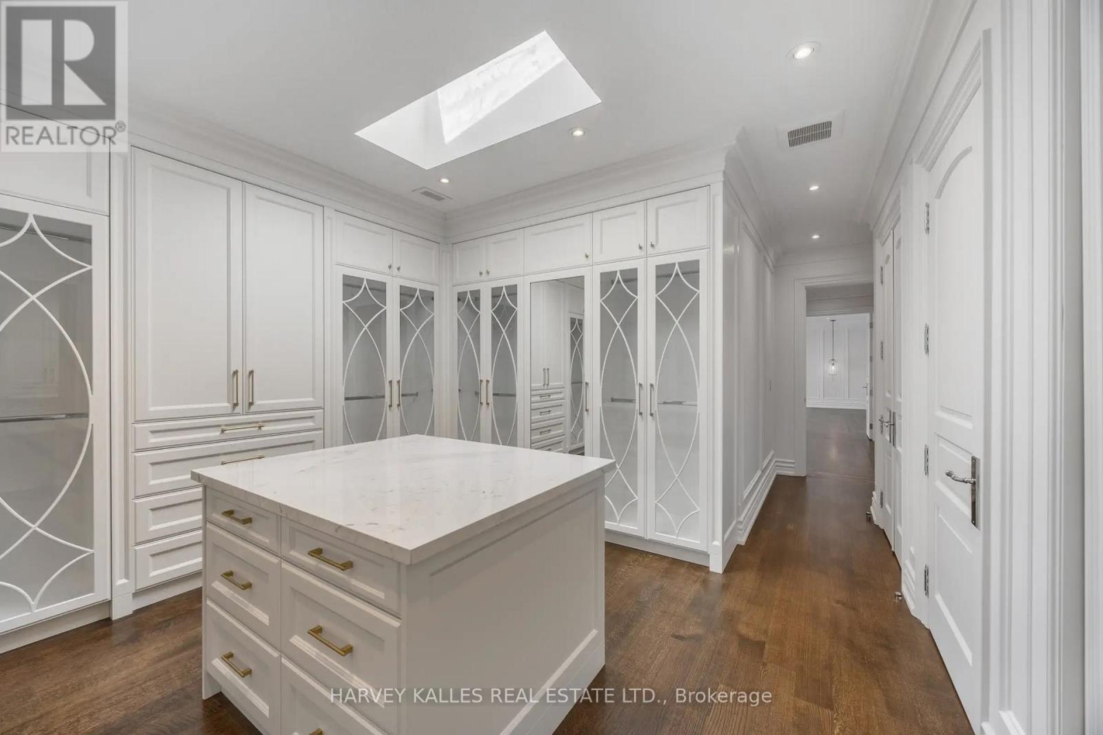 73 Lord Seaton Road, Toronto, Ontario  M2P 1K6 - Photo 33 - C13211234