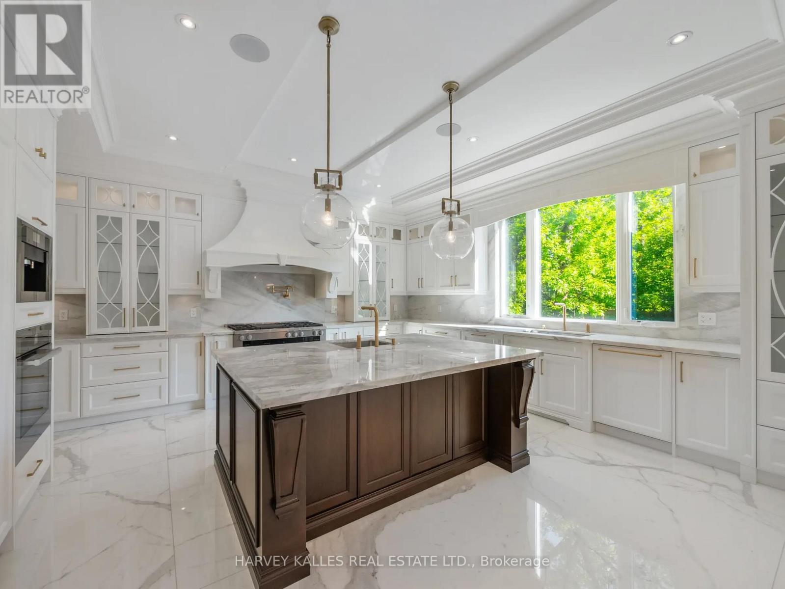 73 Lord Seaton Road, Toronto, Ontario  M2P 1K6 - Photo 8 - C13211234