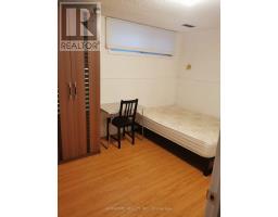 BASEMENT - 137A MARKHAM STREET, Toronto, Ontario