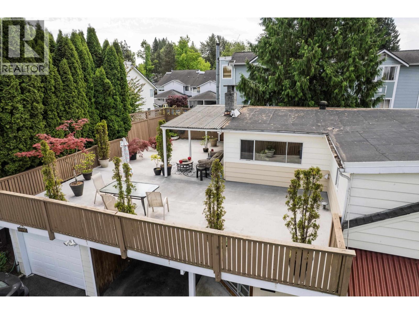 22450 Streng Avenue, Maple Ridge, British Columbia  V2X 4M5 - Photo 5 - R3129129