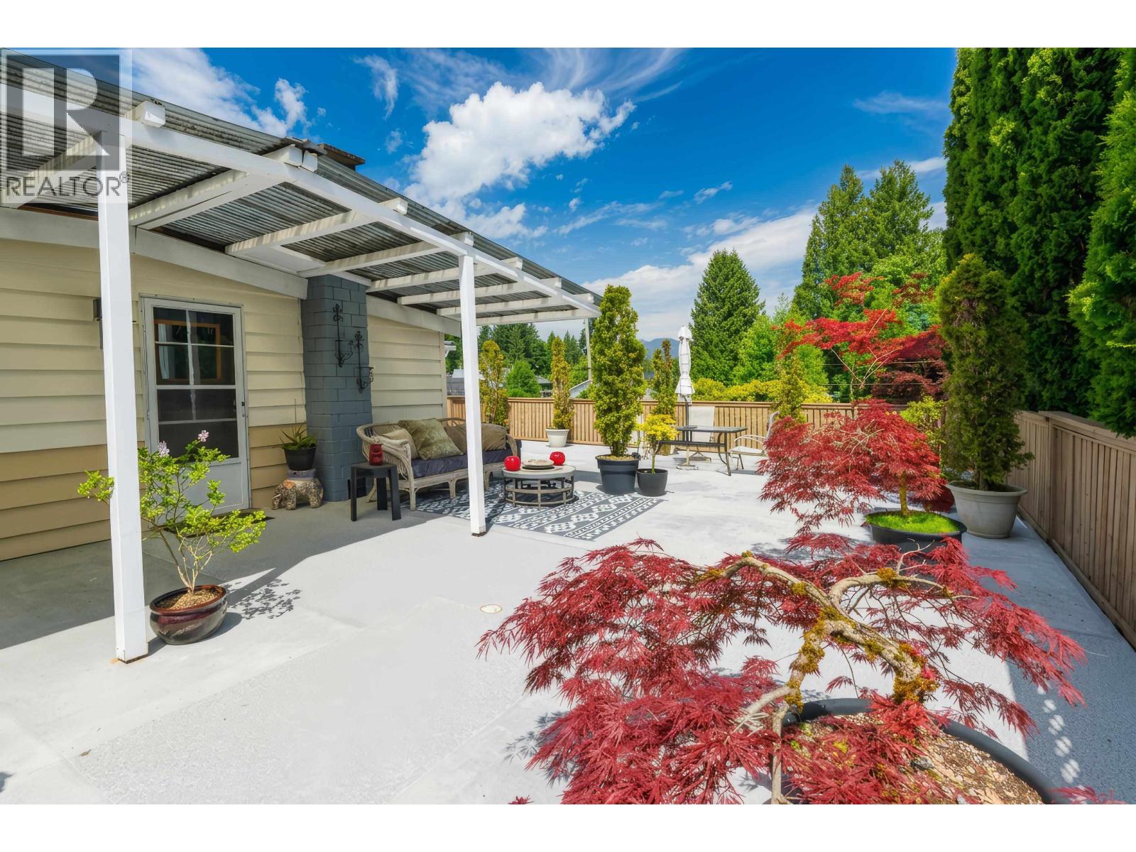 22450 Streng Avenue, Maple Ridge, British Columbia  V2X 4M5 - Photo 10 - R3129129