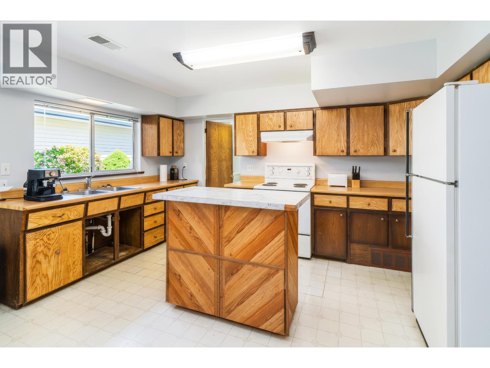 22450 Streng Avenue, Maple Ridge, British Columbia  V2X 4M5 - Photo 22 - R3129129