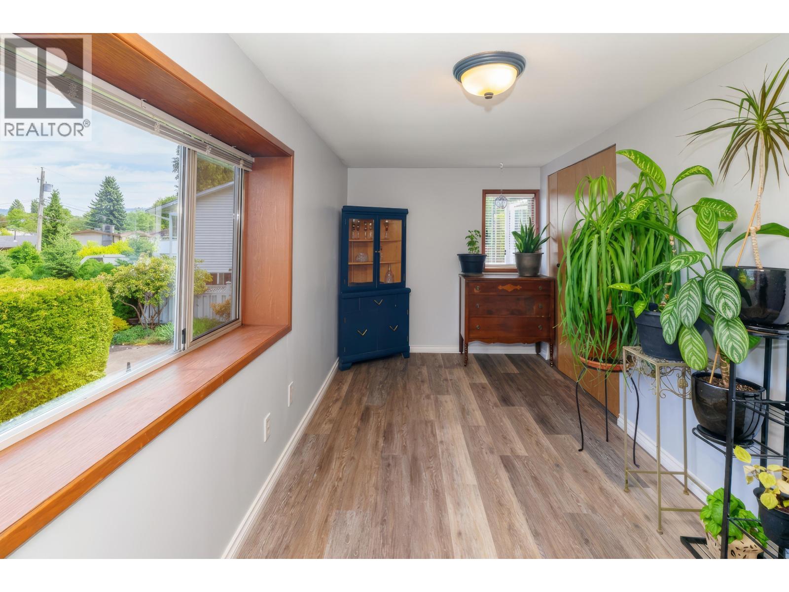 22450 Streng Avenue, Maple Ridge, British Columbia  V2X 4M5 - Photo 16 - R3129129