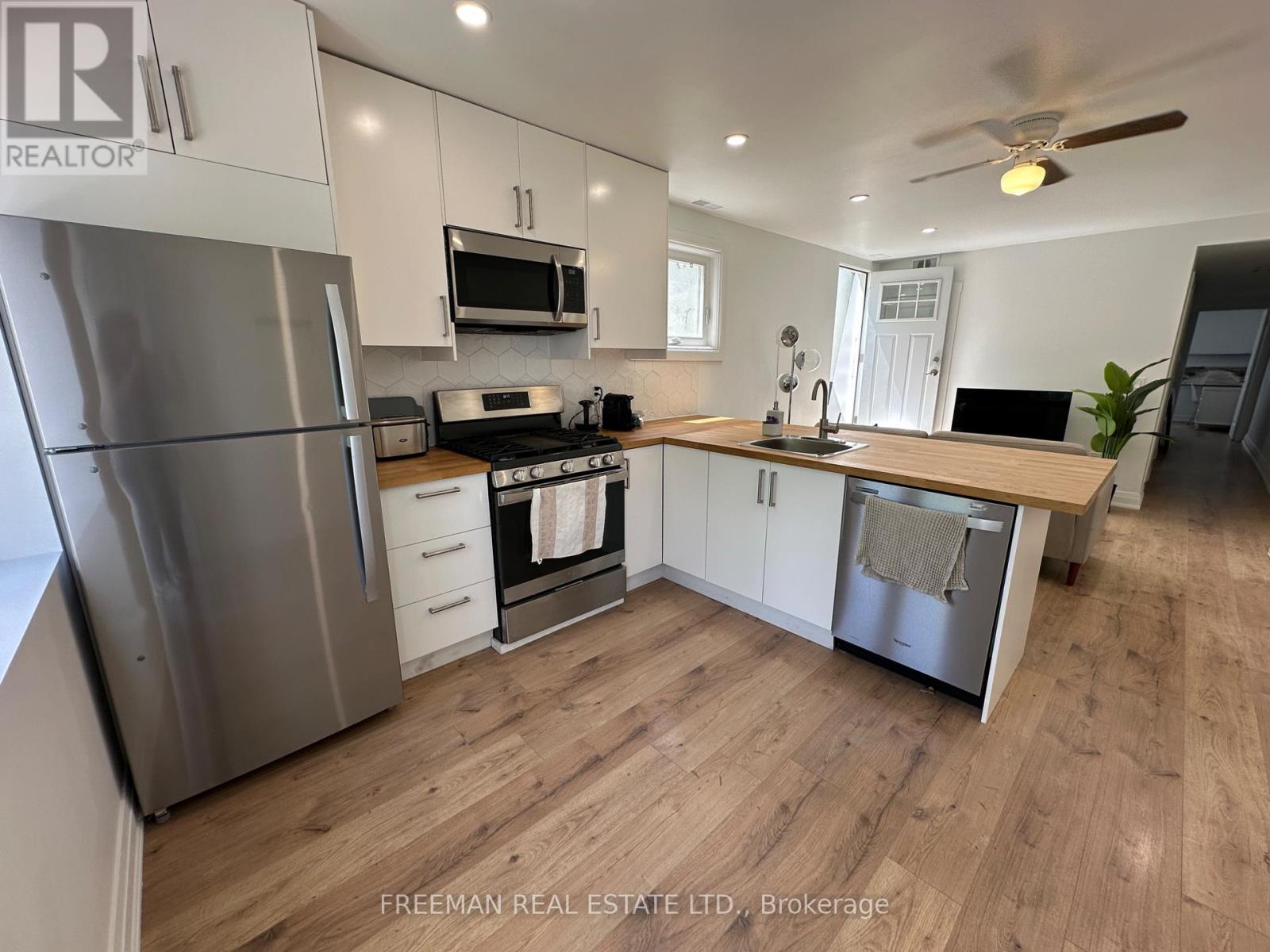 2 - 3449 YONGE STREET, Toronto, Ontario