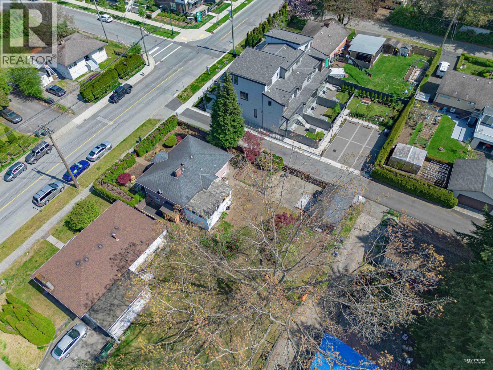 704 Smith Avenue, Coquitlam, British Columbia  V3J 2W7 - Photo 3 - R3118140