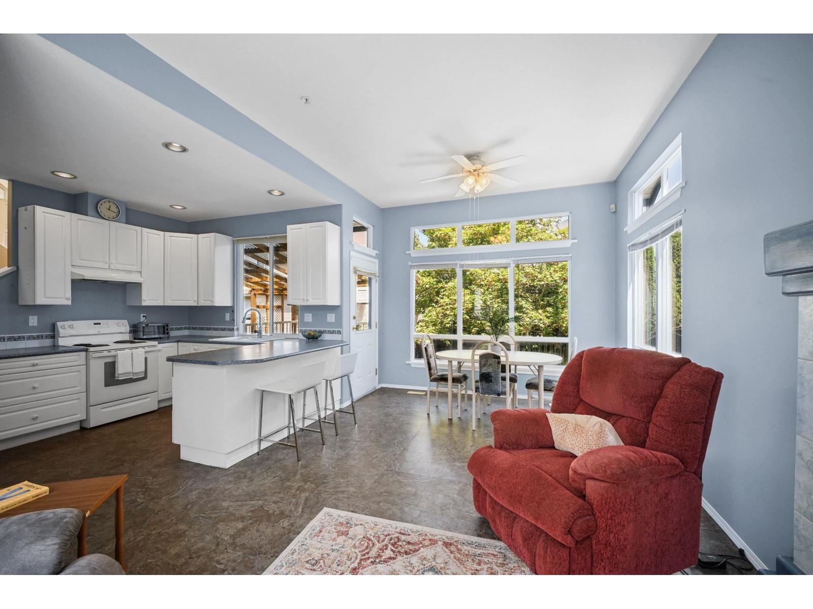 18361 66 Avenue, Surrey, British Columbia  V3S 9A1 - Photo 10 - R3129271