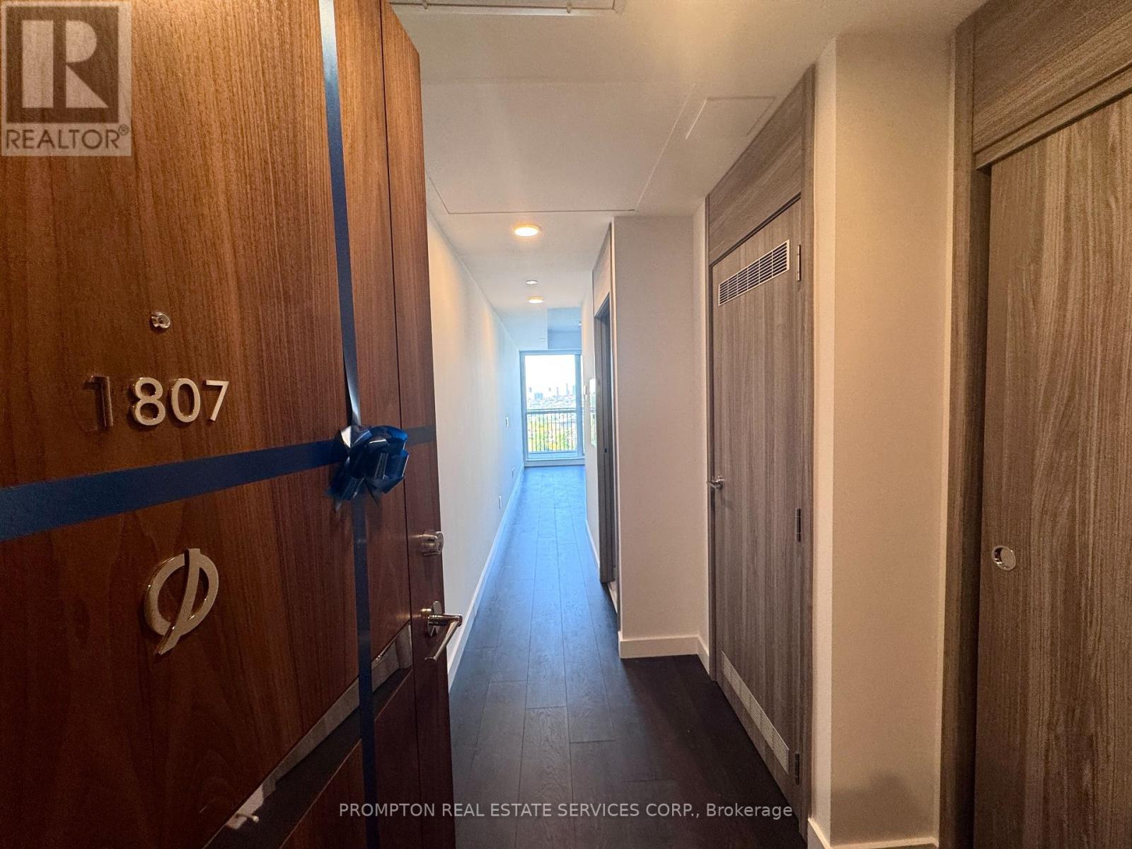 1807 - 18 Esther Shiner Boulevard, Toronto, Ontario  M2K 0J7 - Photo 3 - C13211272
