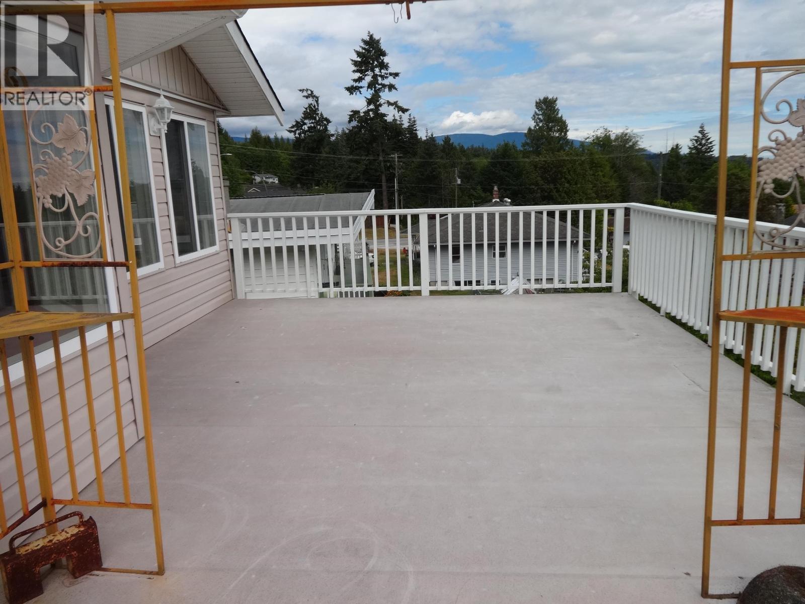6217 Norwest Bay Road, Sechelt, British Columbia  V7Z 0M2 - Photo 19 - R3129405