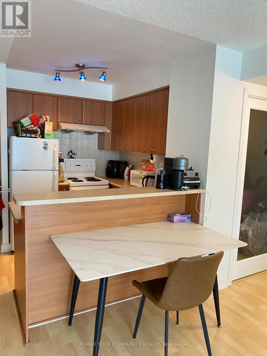 3002 - 38 Lee Centre Drive, Toronto, Ontario  M1H 3J7 - Photo 10 - E13211242