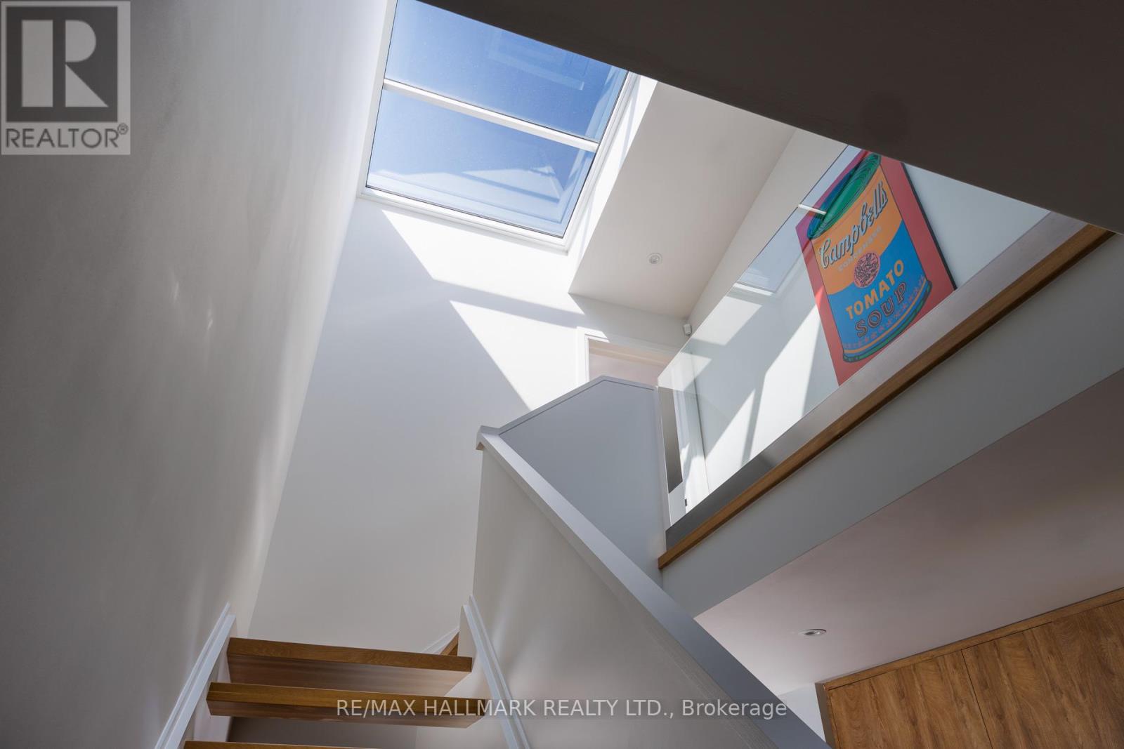 186 Kenilworth Avenue, Toronto, Ontario  M4L 3S6 - Photo 16 - E13211308