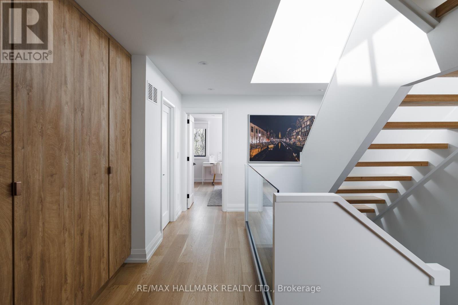 186 Kenilworth Avenue, Toronto, Ontario  M4L 3S6 - Photo 25 - E13211308