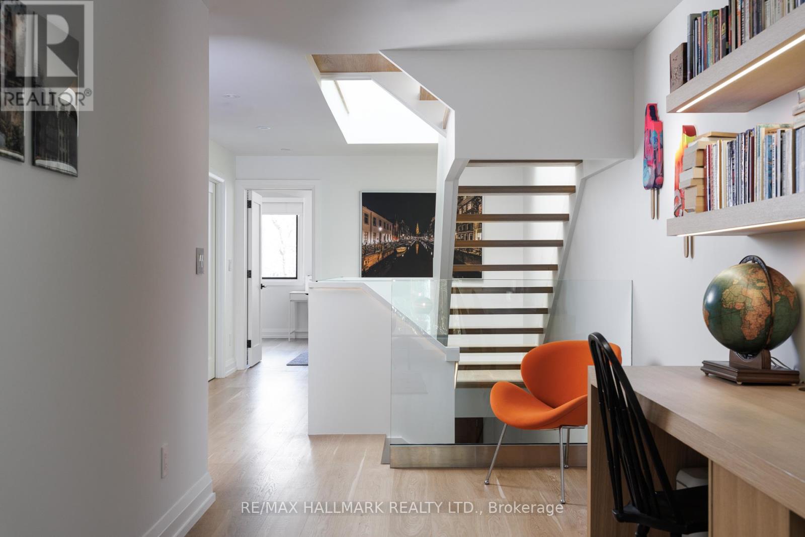 186 Kenilworth Avenue, Toronto, Ontario  M4L 3S6 - Photo 28 - E13211308