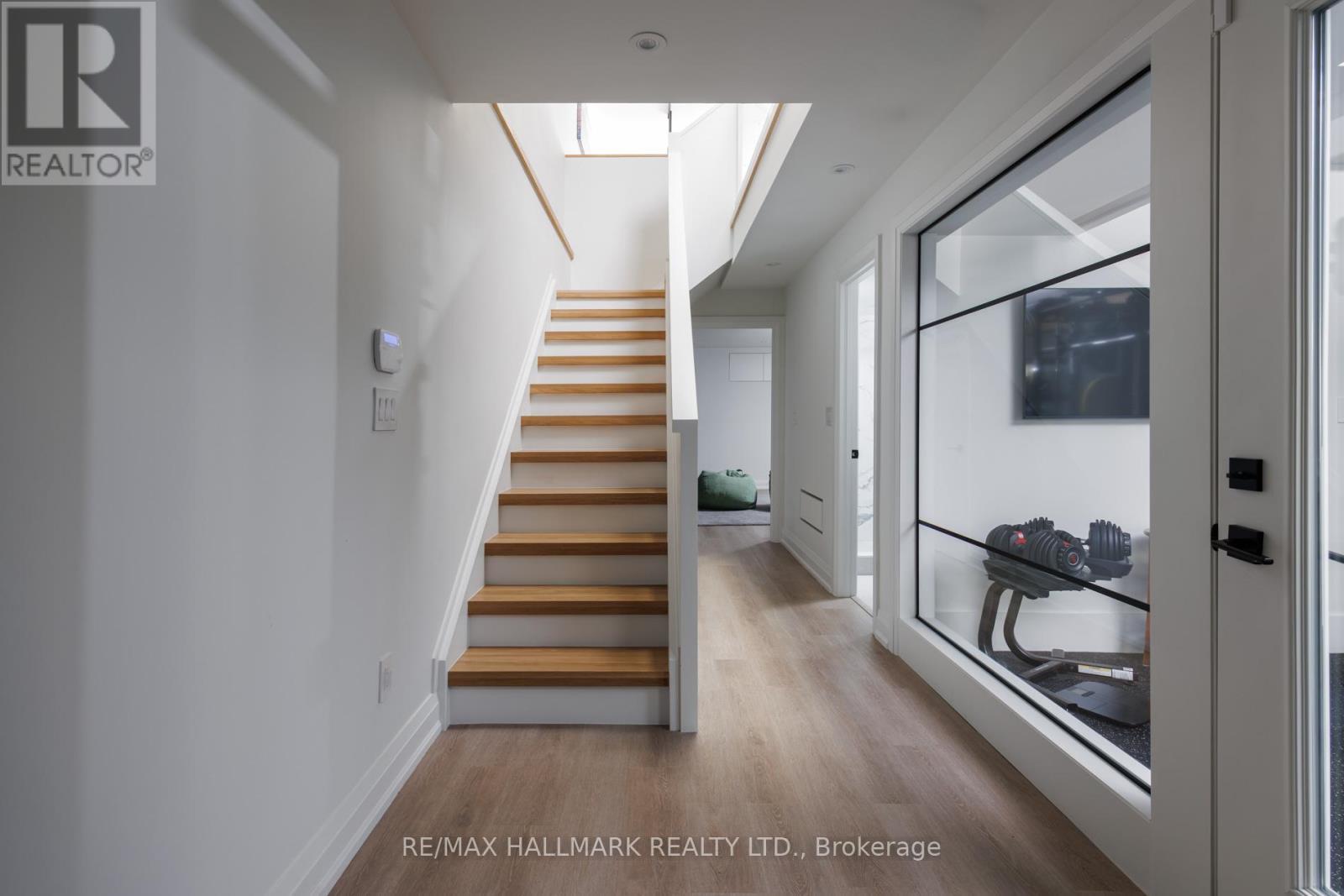186 Kenilworth Avenue, Toronto, Ontario  M4L 3S6 - Photo 38 - E13211308