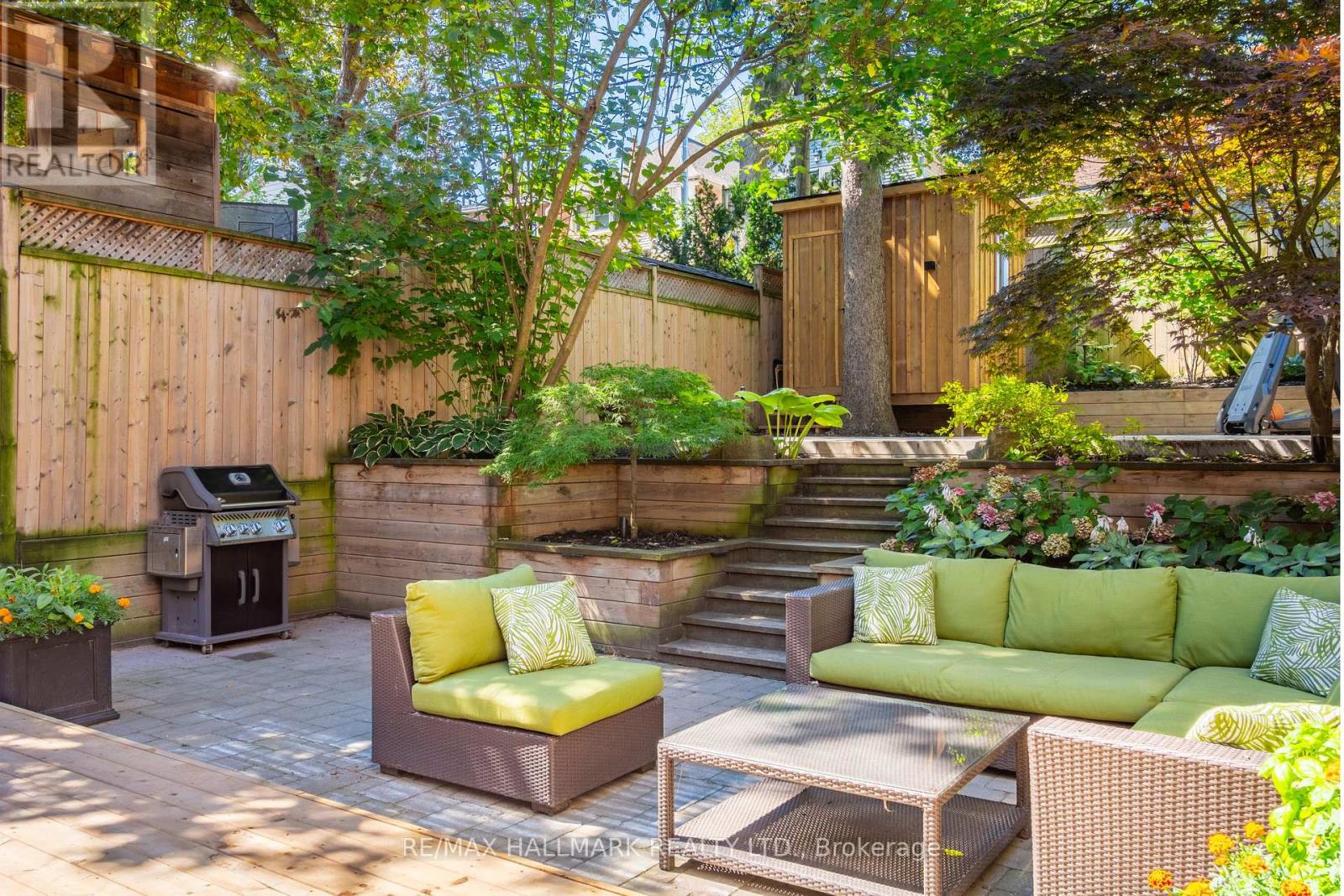 186 Kenilworth Avenue, Toronto, Ontario  M4L 3S6 - Photo 46 - E13211308